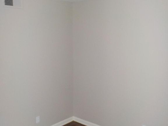 5th image of 2906 Churchill St