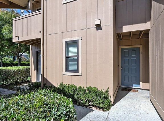 3rd image of 598 Ironwood Ter APT 1
