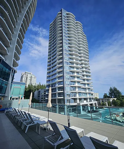 1475 Foster St Photo 1
