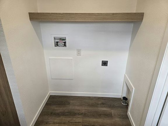 4th image of 1624 Palm St Unit 61