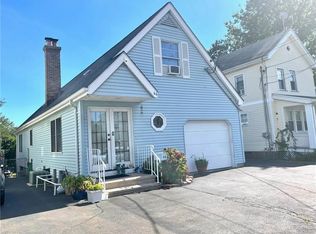 66 Clifton St, West Haven, CT 06516