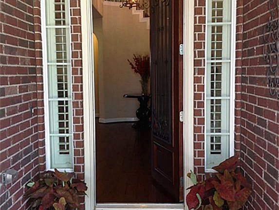 2nd image of 306 Chatham Ave