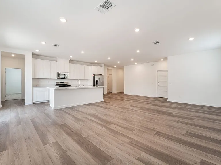 4136 Paragon Crest Ct — Photo 4