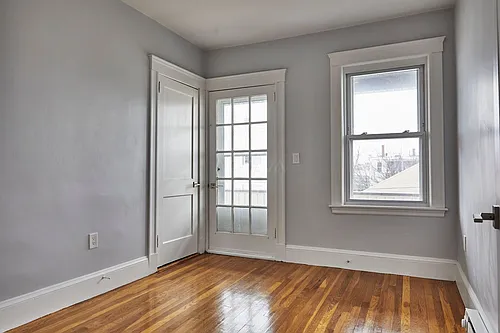 52 Mansfield St #2 Photo 1