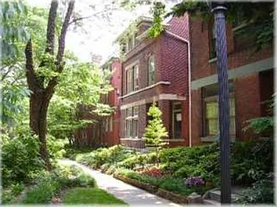 406 Fountain Court — Photo 1