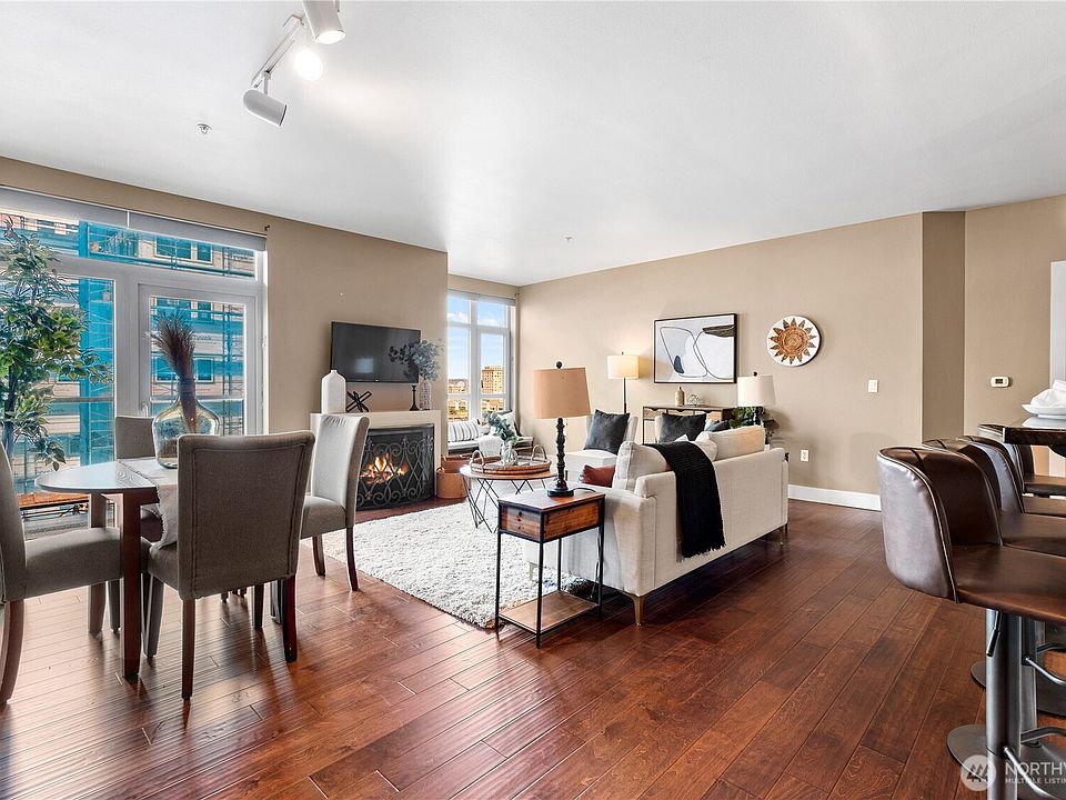 2nd image of 1501 Tacoma Avenue S #204