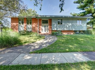 2125 Seaton Ct, Champaign, IL