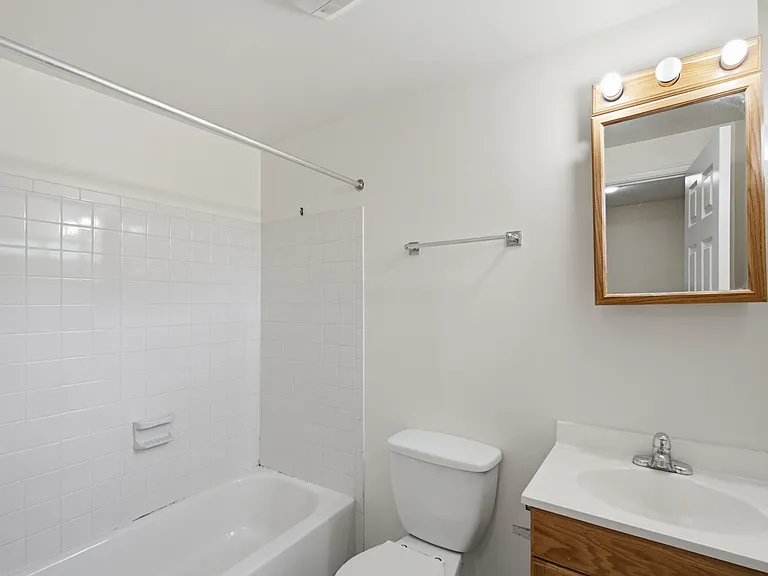 Full Bathroom in the basement