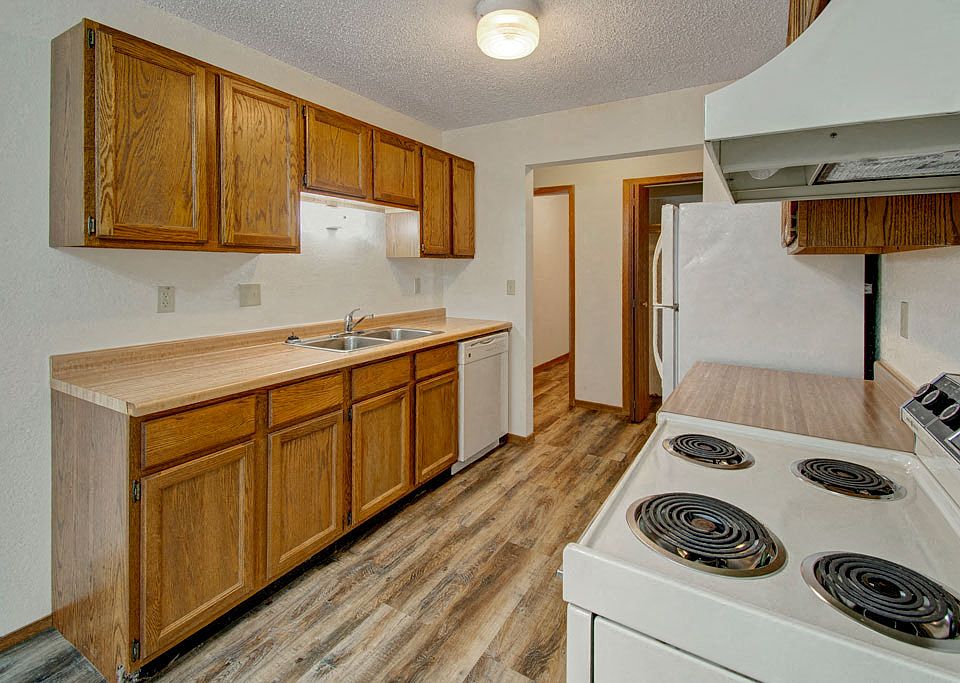 1st image of 1508 Bison Dr #419