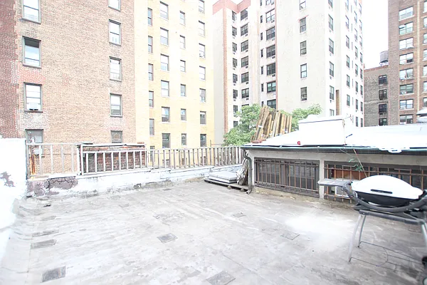 Rented by Corcoran | media 30