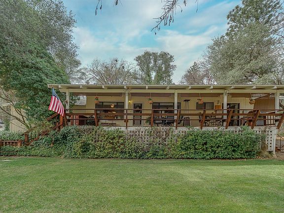 3rd image of 215 Sunnyhills Ln #3