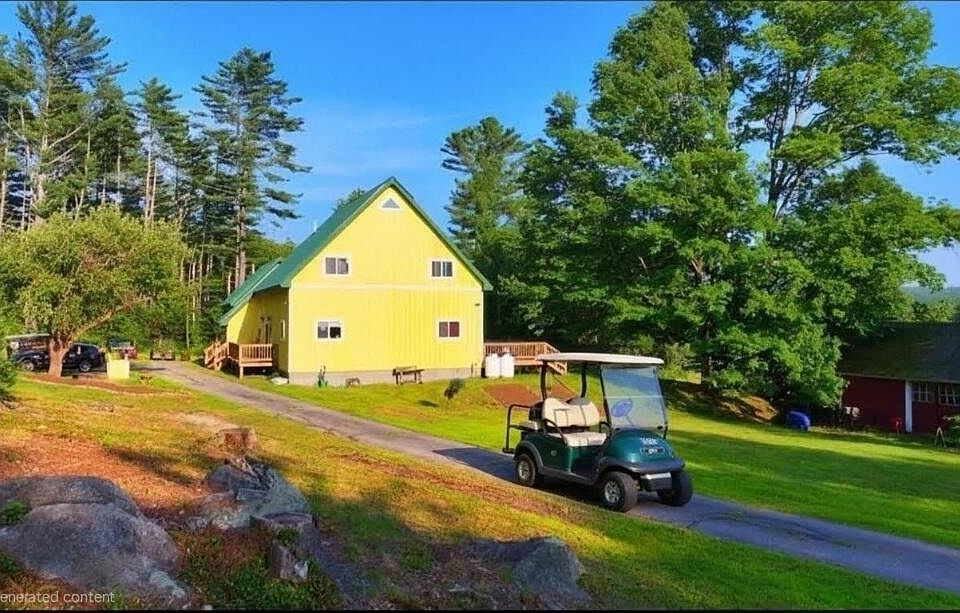 1st image of 921 Roxbury Road