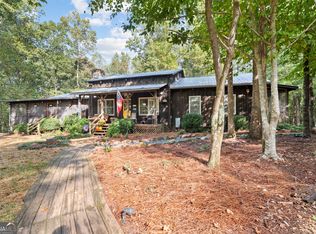 249 Canaan Dr, Maysville, GA 30558