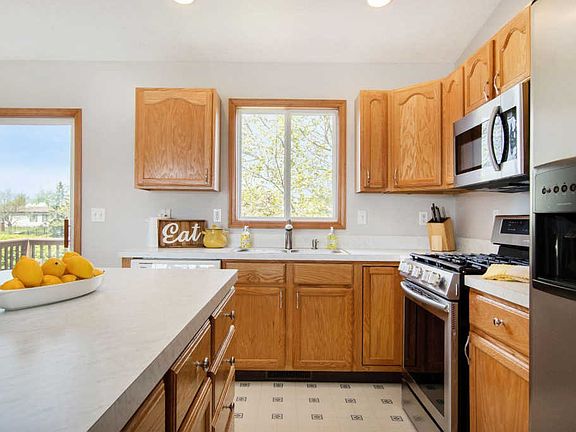 5th image of 11755 Misty Ln