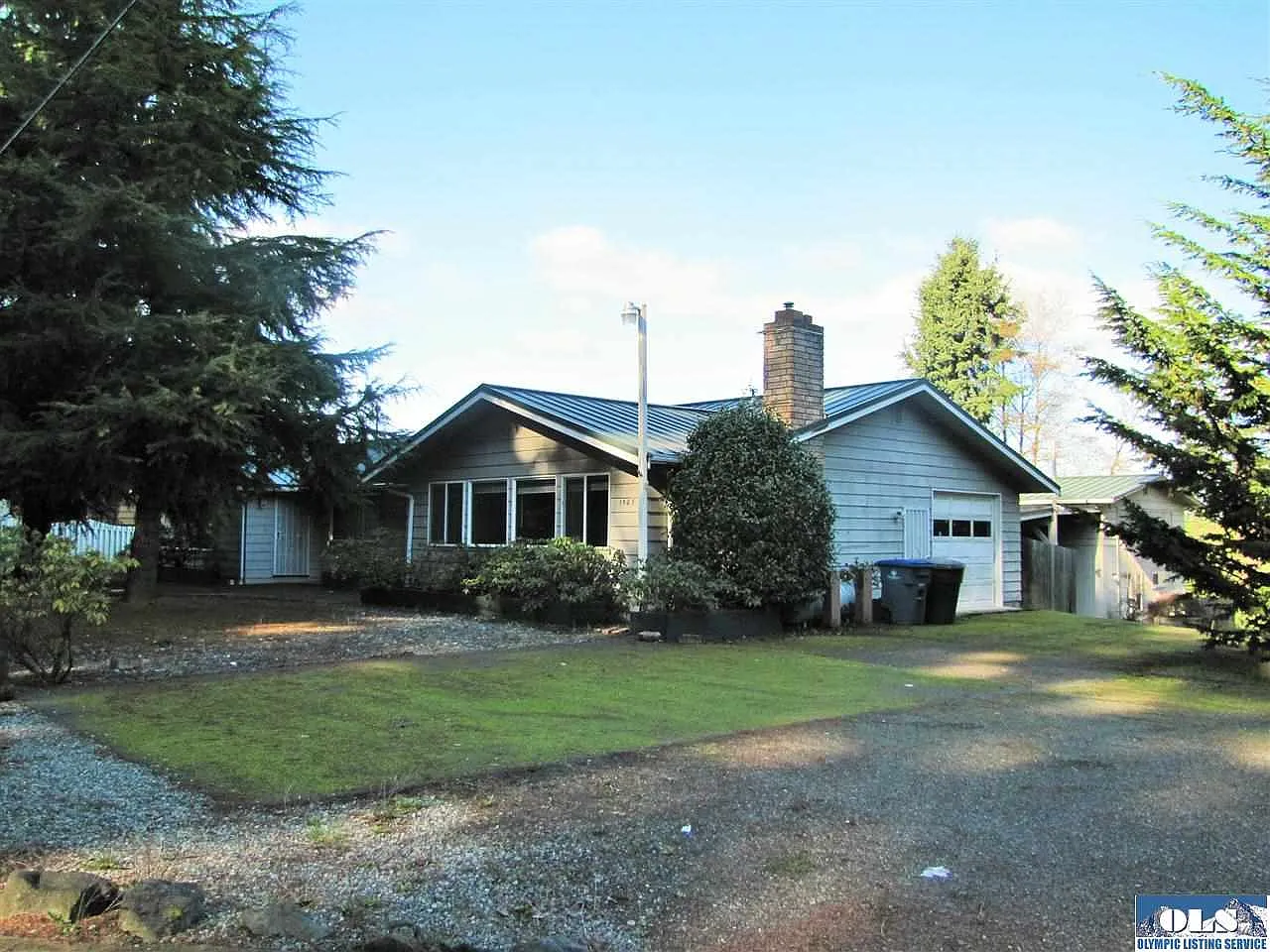 1505 W 16th St photo 1