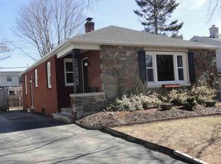 37 Linden Rd, Albany, NY 12208