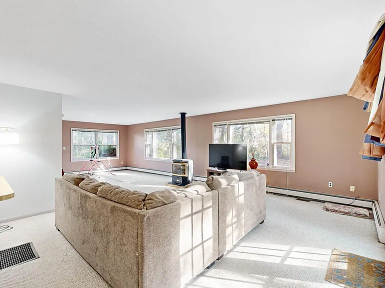 74 S Fairfield Dr — Photo 29