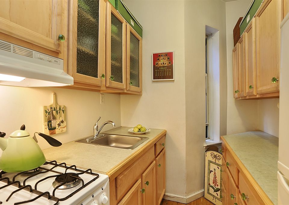 1st image of 238 E 84th St APT 3C