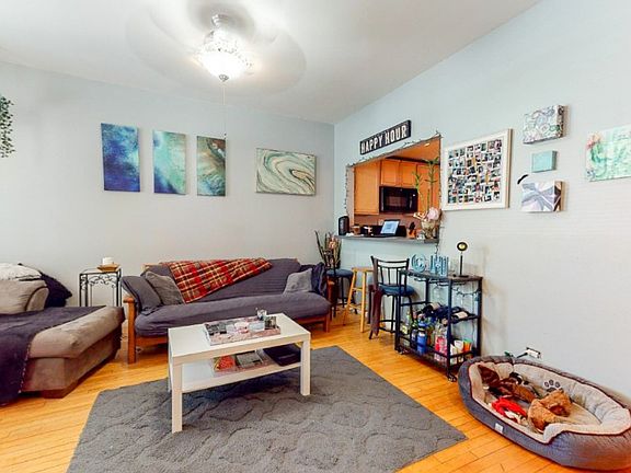5th image of 3934 N Hermitage Ave #1