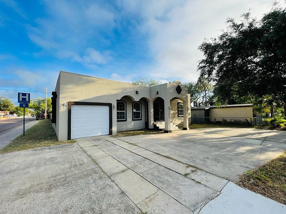 2202 Clark Blvd, Laredo, TX 78043 Zillow