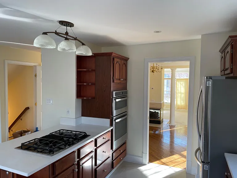 8118 Madrillon Ct — Photo 5