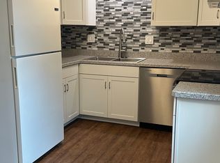 601 Eucalyptus Ave #5, Santa Barbara, CA 93101