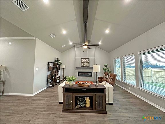 4th image of 6010 Messina Dr