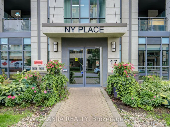 17 Kenaston Gdns #510, Toronto, ON M2K 0B9