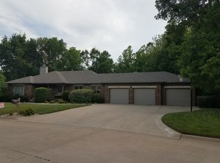 1223 Windsong Ln, Manhattan, KS 66503