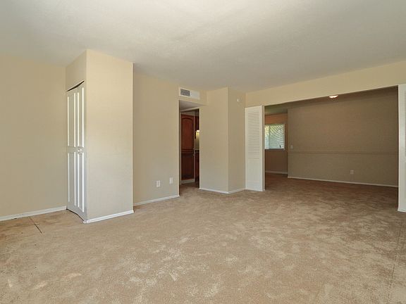 3rd image of 2515 Dukeland Dr