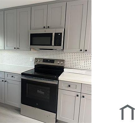 1st image of 3202 Marten Ave #2