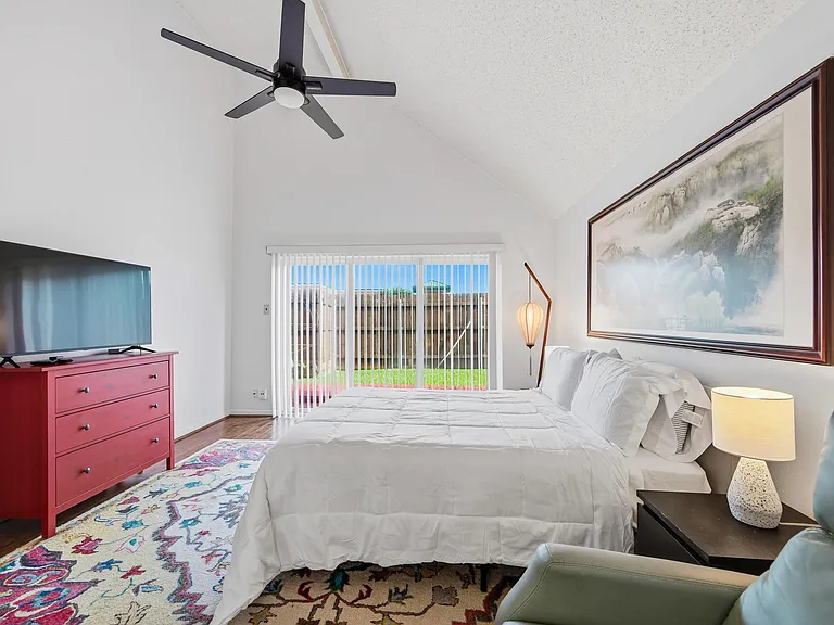 12800 Briar Forest Dr #106 — Photo 21