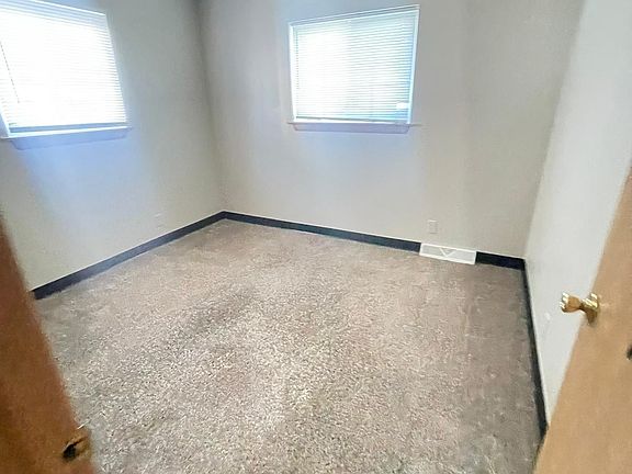 3rd image of 9000 W Carmen Ave #2