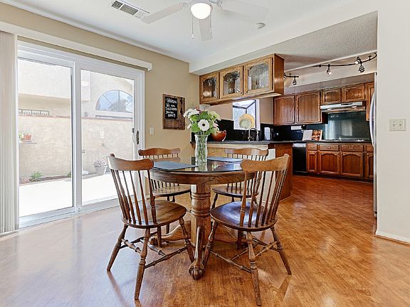 5th image of 2300 Voorhees Ave