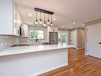 8512 Prilla Ln, Cincinnati, OH, 45255