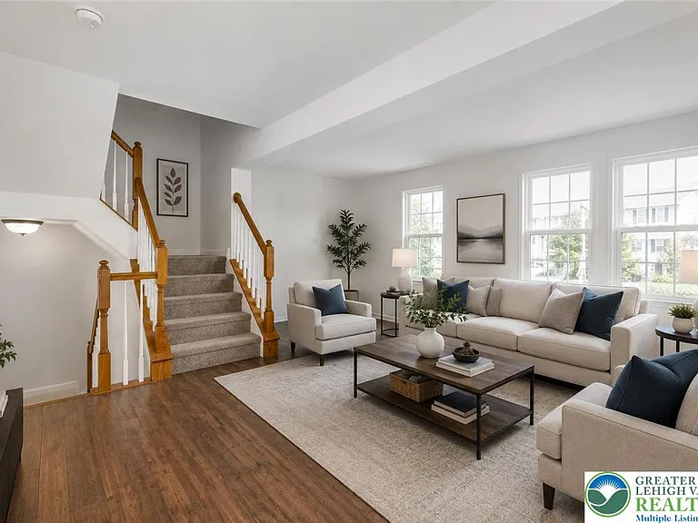 1096 Sparrow Way — Photo 15
