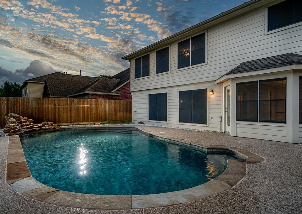 1st image of 14714 Kendallbrook Dr
