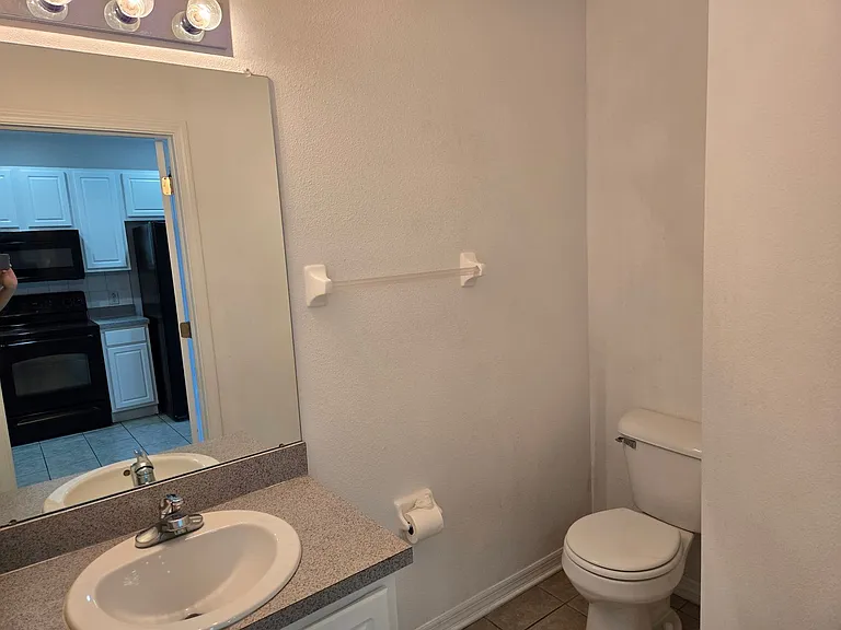 12327 Healey Summit Ln — Photo 24