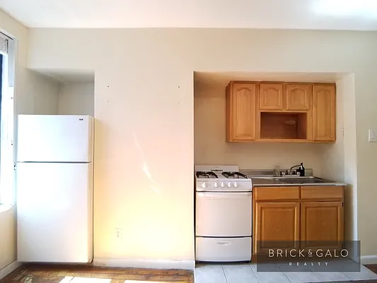 Rented by BRICK & GALO REALTY CORP | media 14