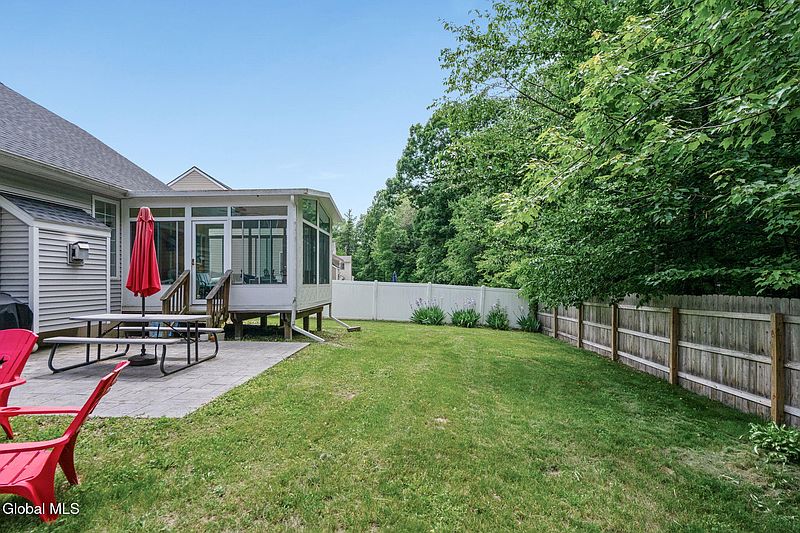 5th image of 30 Lupine Drive