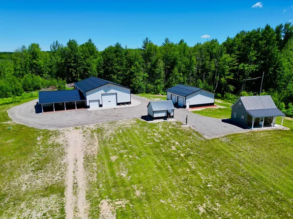 5962 Eleven Mile Rd, Bitely, MI 49309
