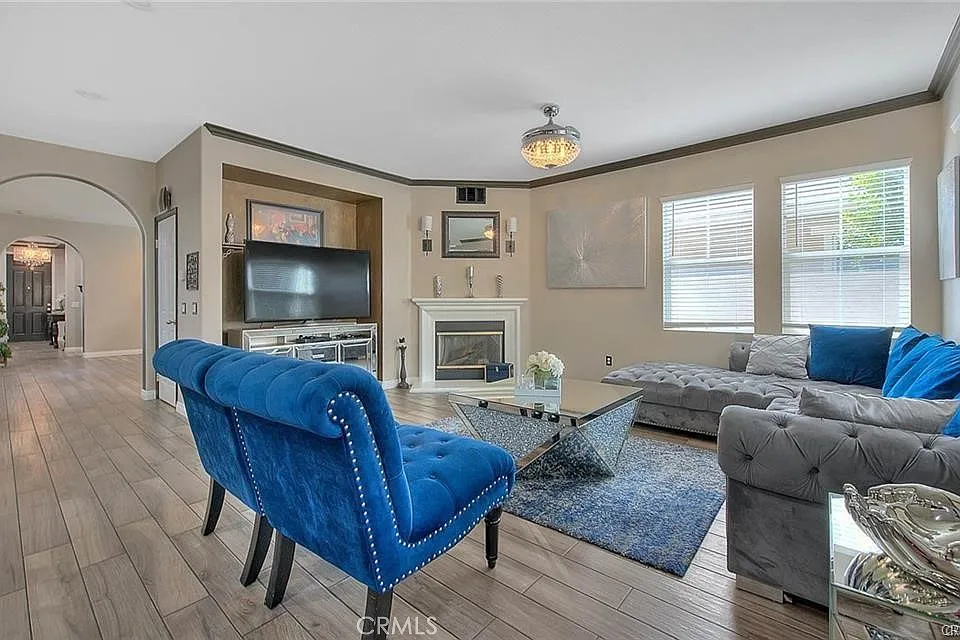 7376 Reserve Pl