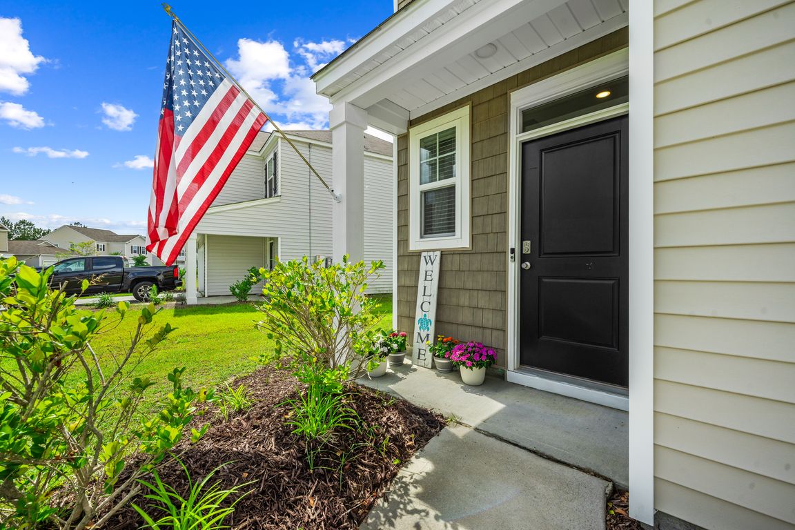 next background image