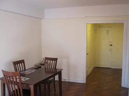 Sold by Corcoran | media 6