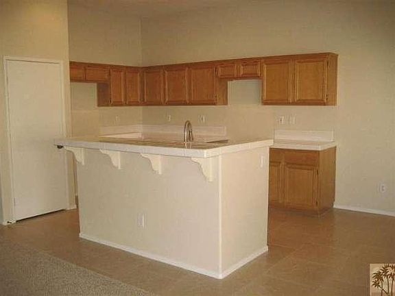 4th image of 83215 Tortola Way