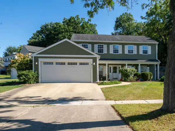315 Kensington Dr, Streamwood, IL 60107