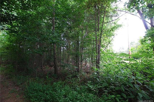 1st image of 1401 Breezewood Dr