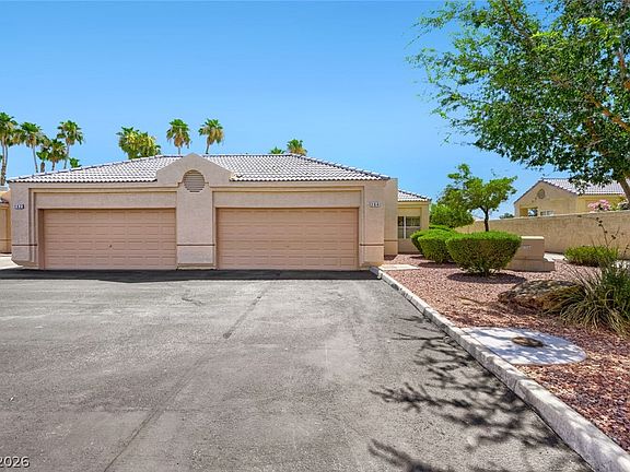 3rd image of 364 Wild Plum Ln