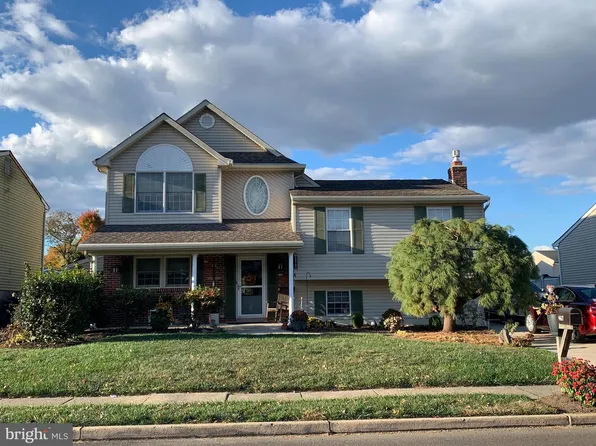 4617 Magnolia Ave, Bristol, PA 19007