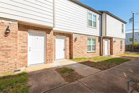 4620 San Jacinto St — Photo 21